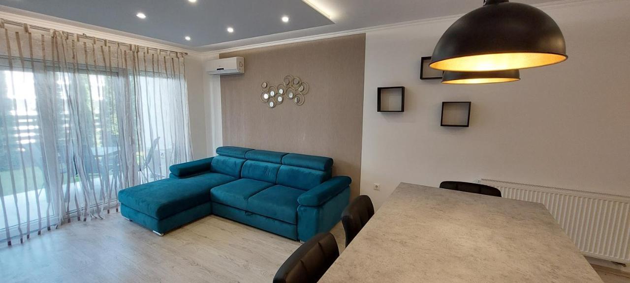 Laguna Apartment